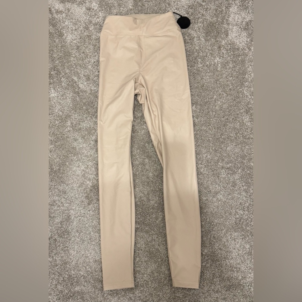 OFFLINE by Aerie Real Luxe High-Waisted Leggings – NWT | S | Beige